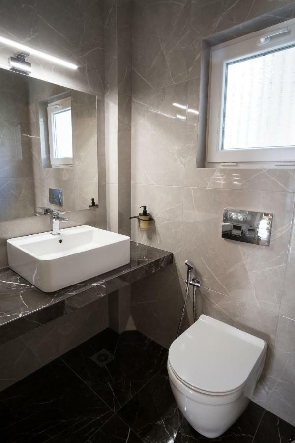 Comfy Apartment Of 104 M² Near Metro! Atenas Exterior foto